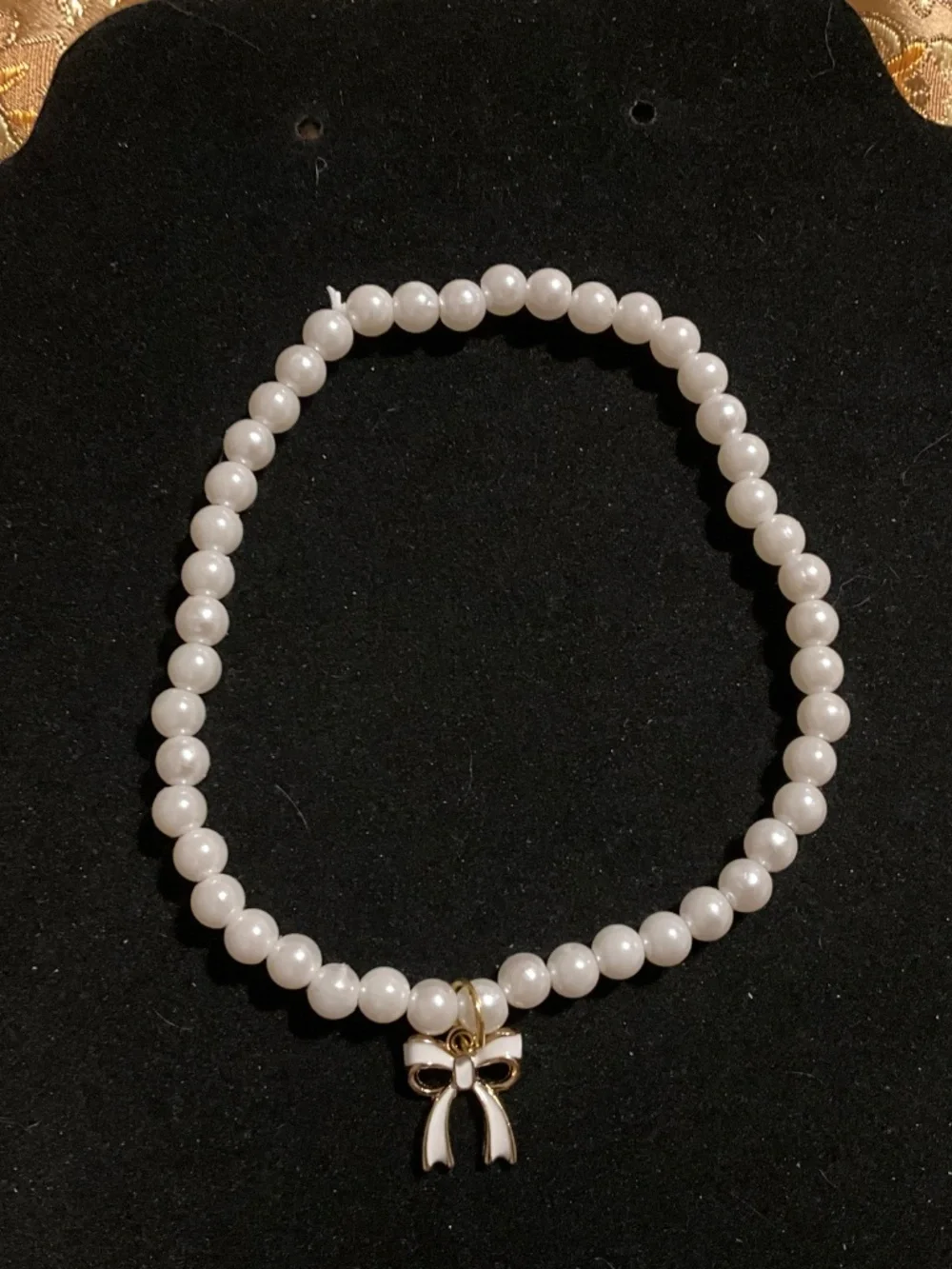 Parky’s Place Pearl Cat Necklace Collar White Bow Stretch Pet Accessory Small
